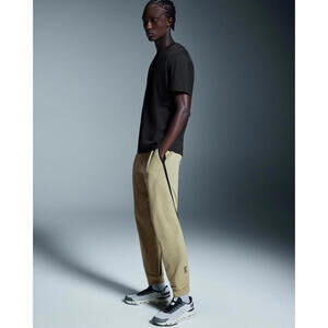 RUN ON CLOUDS STUDIO JOGGERS CAPER XL